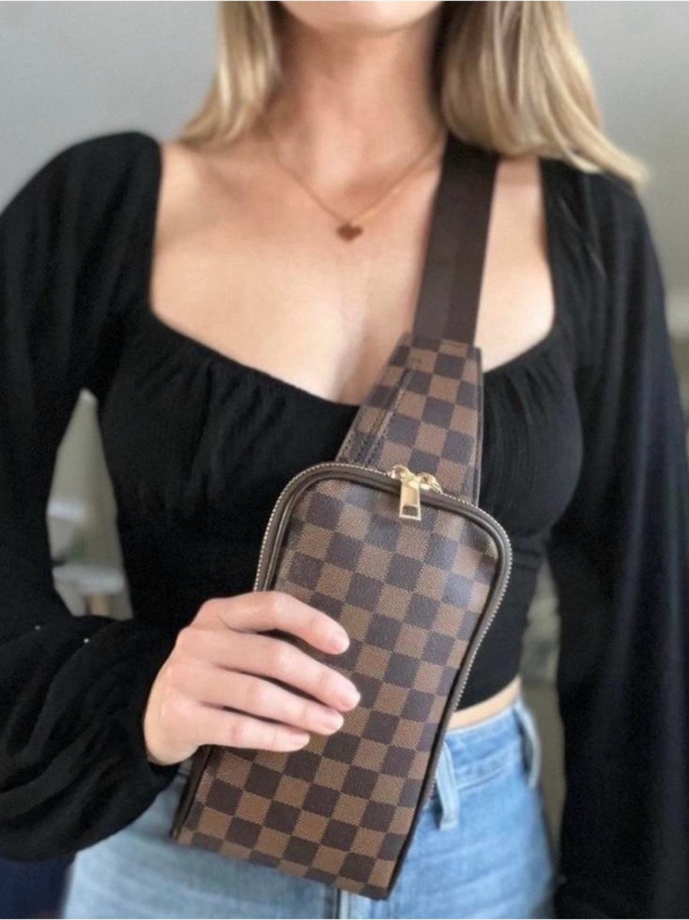 Checker Pattern Crossbody Travel Sling Bag with Gold Zipper-Quality piece NWT